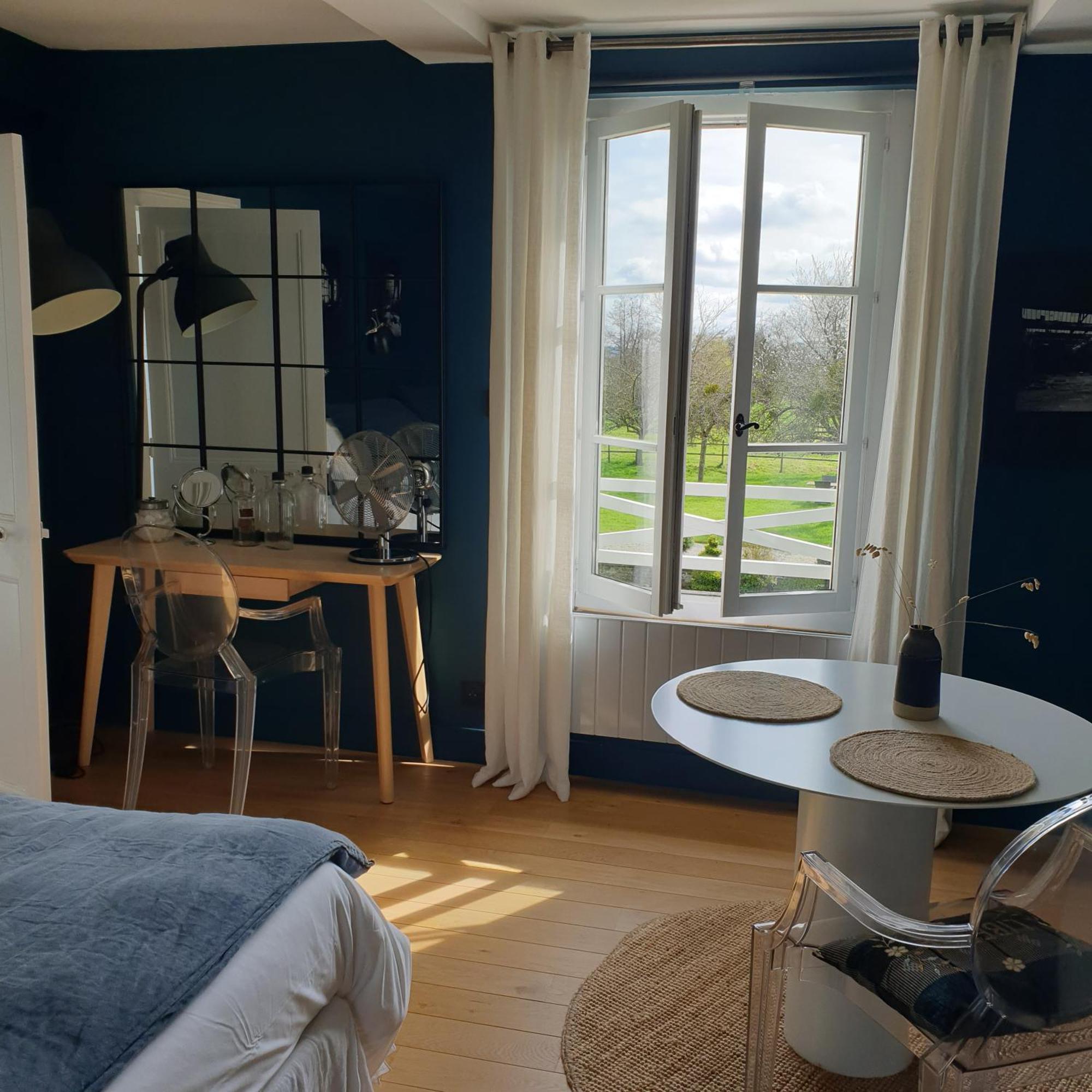Bed and Breakfast Par Hasard Ou Pas Saint-Martin-aux-Chartrains Zewnętrze zdjęcie