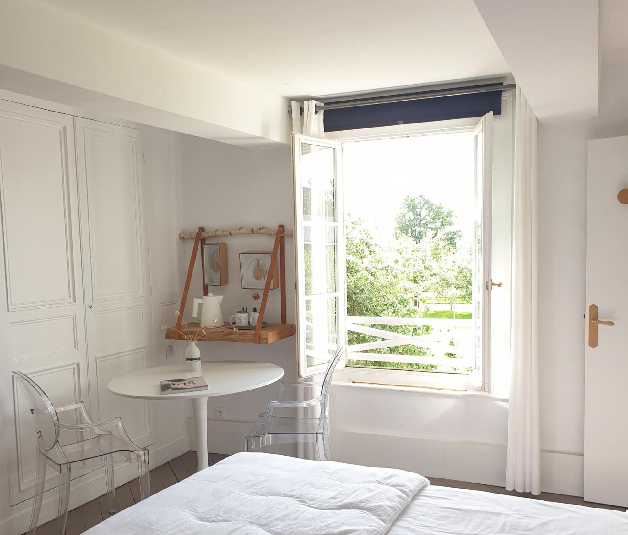 Bed and Breakfast Par Hasard Ou Pas Saint-Martin-aux-Chartrains Zewnętrze zdjęcie
