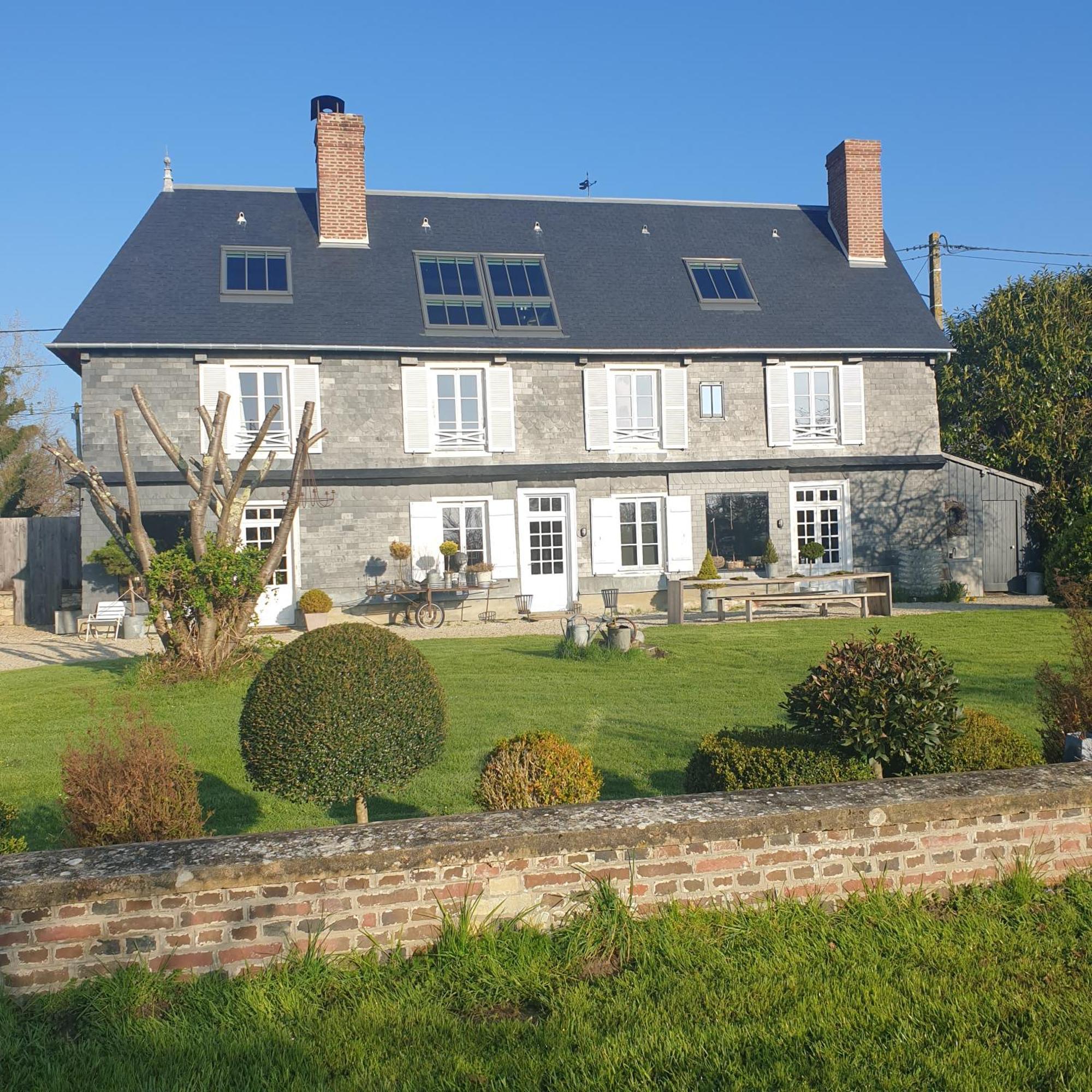 Bed and Breakfast Par Hasard Ou Pas Saint-Martin-aux-Chartrains Zewnętrze zdjęcie