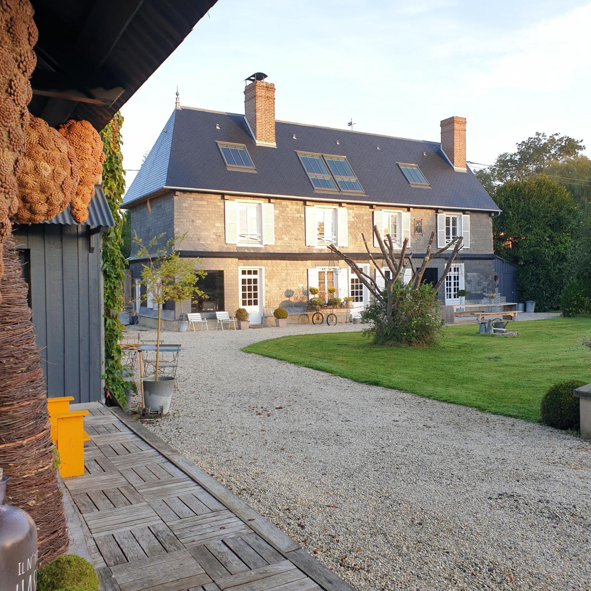 Bed and Breakfast Par Hasard Ou Pas Saint-Martin-aux-Chartrains Zewnętrze zdjęcie